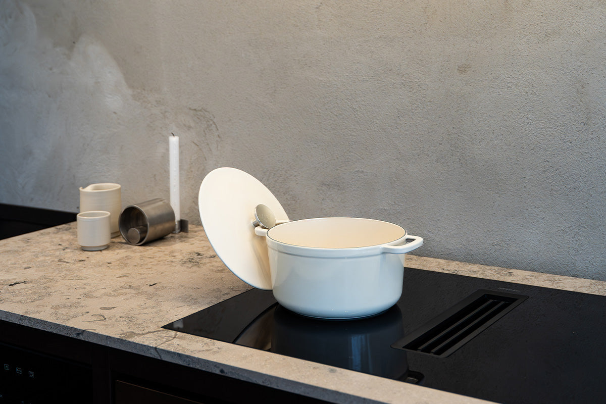Guide to cleaning and caring for an enameled cast iron casserole