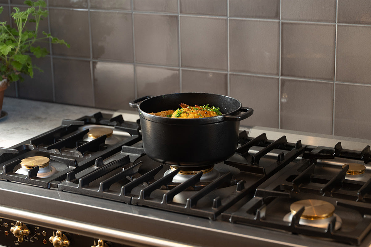 How to cook in an enameled cast iron casserole